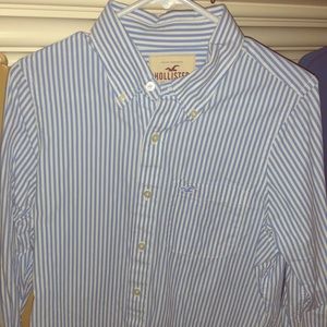 Men’s Hollister button down